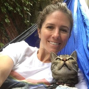 Meet your Posher, Jenn